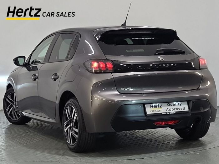 Peugeot 208 2023