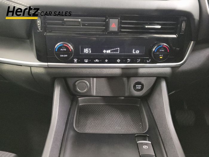 Nissan QASHQAI 2024