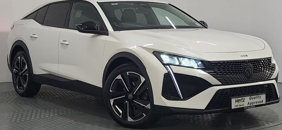 Peugeot 408 2023
