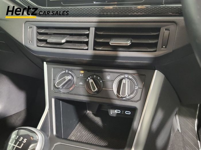 Volkswagen Polo 2024