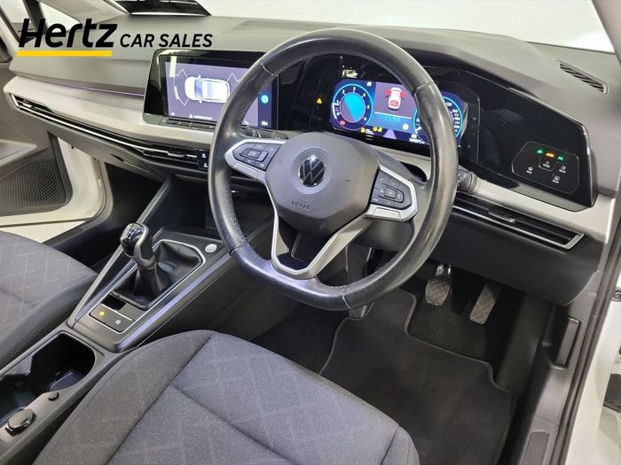 Volkswagen Golf 2023