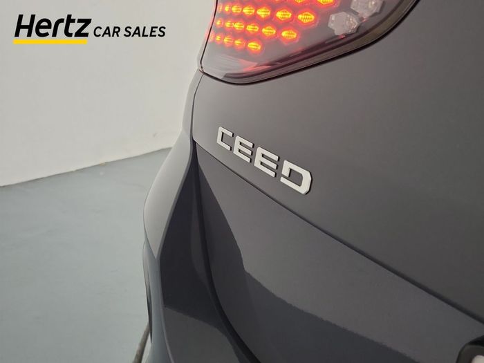 Kia Ceed 2025