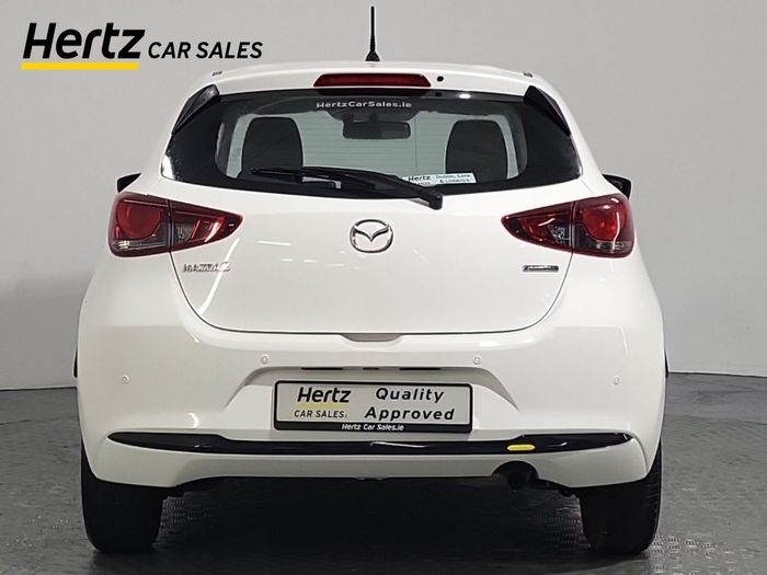 Mazda 2 2024