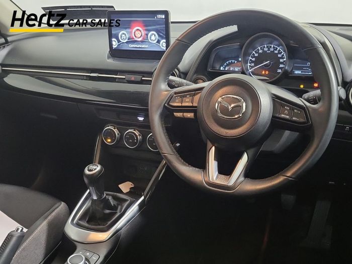 Mazda 2 2024