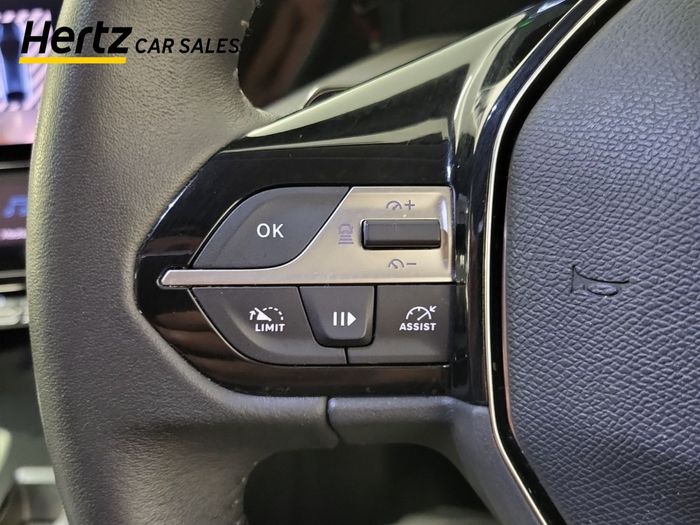 Peugeot 408 2023