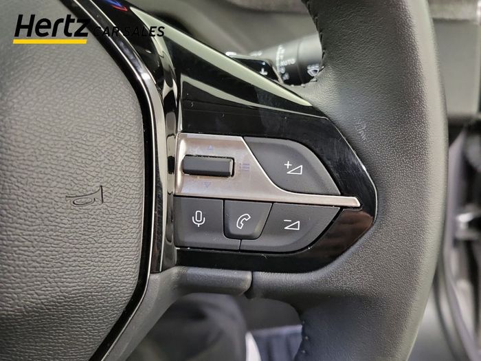 Peugeot 408 2023