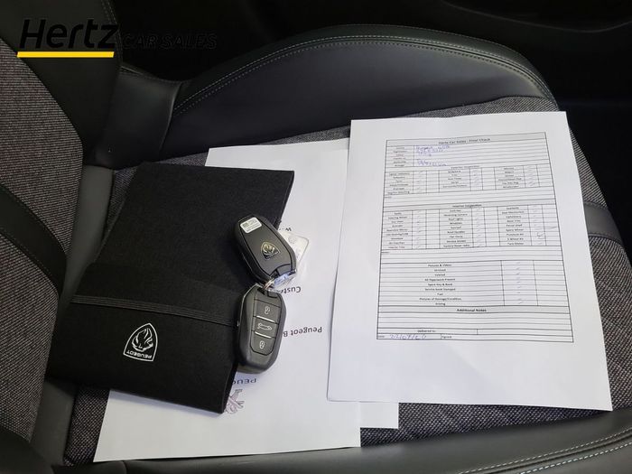 Peugeot 408 2023