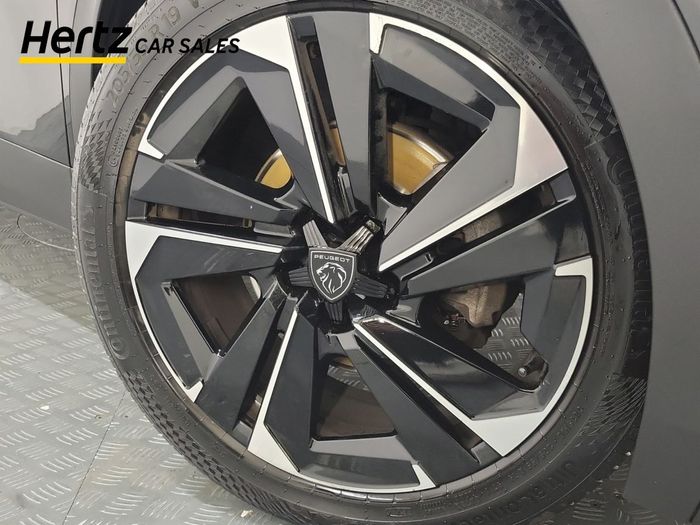Peugeot 408 2023
