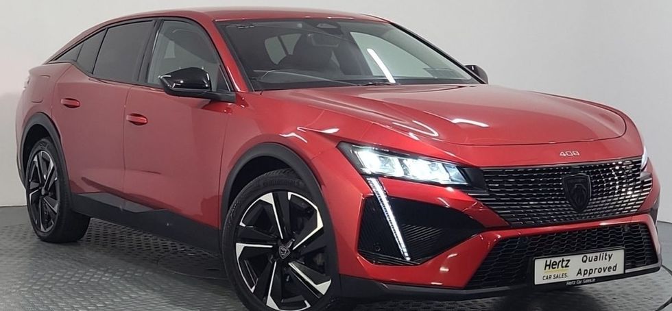 Peugeot 408 2023