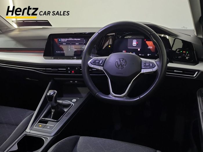 Volkswagen Golf 2024