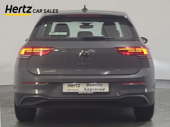 Volkswagen Golf 2024