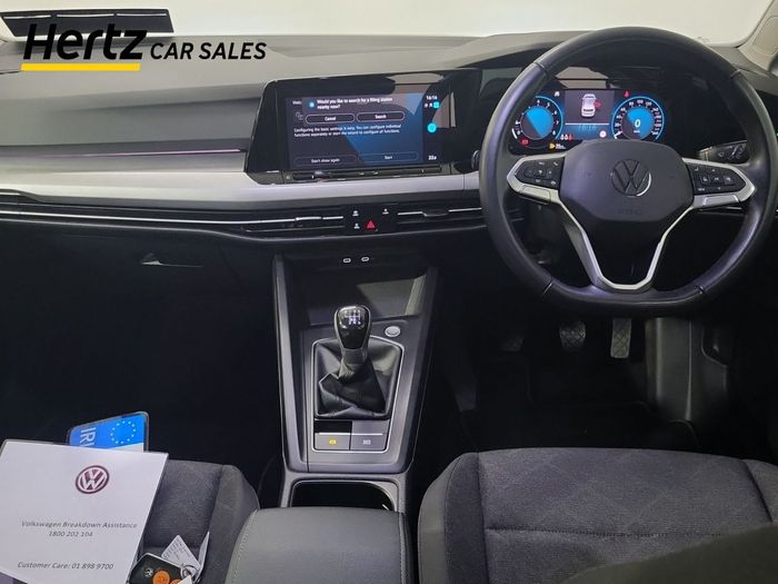 Volkswagen Golf 2024