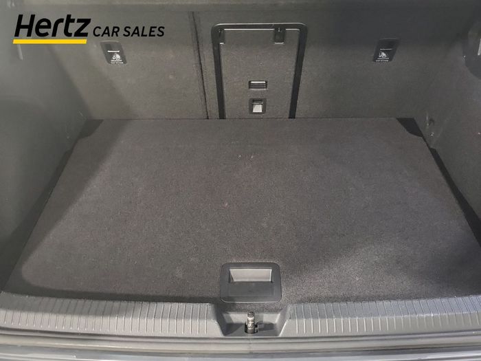 Volkswagen Golf 2024