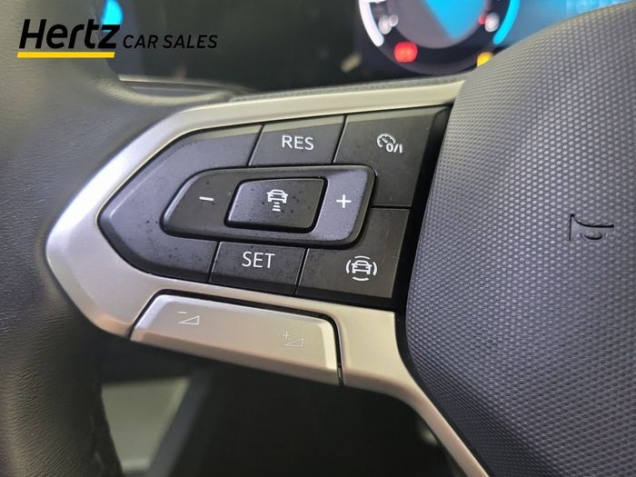 Volkswagen Golf 2024