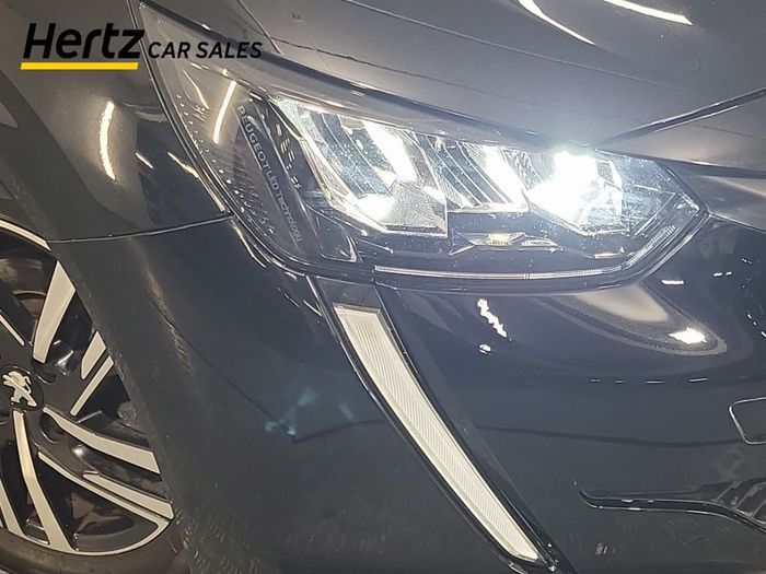 Peugeot 208 2023