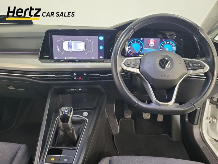 Volkswagen Golf 2023