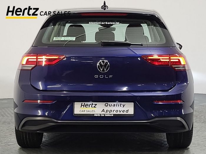 Volkswagen Golf 2024