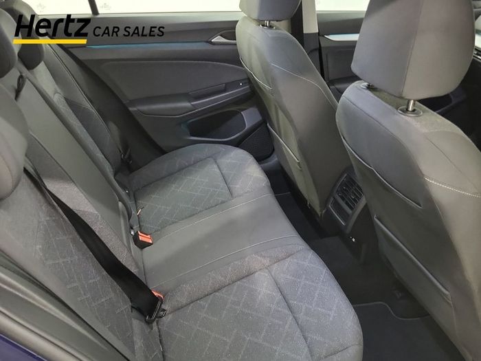 Volkswagen Golf 2024