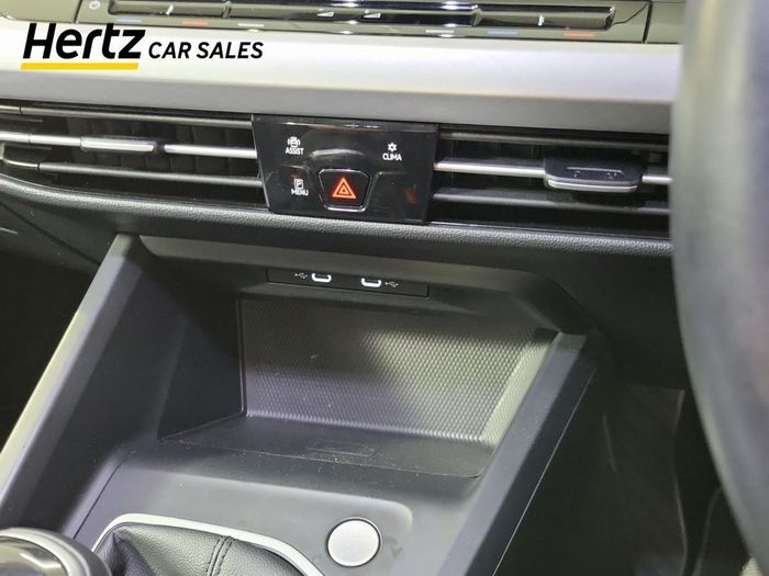 Volkswagen Golf 2024