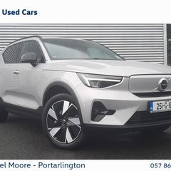 Volvo XC40 2025