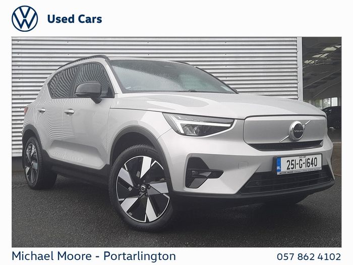 Volvo XC40 2025