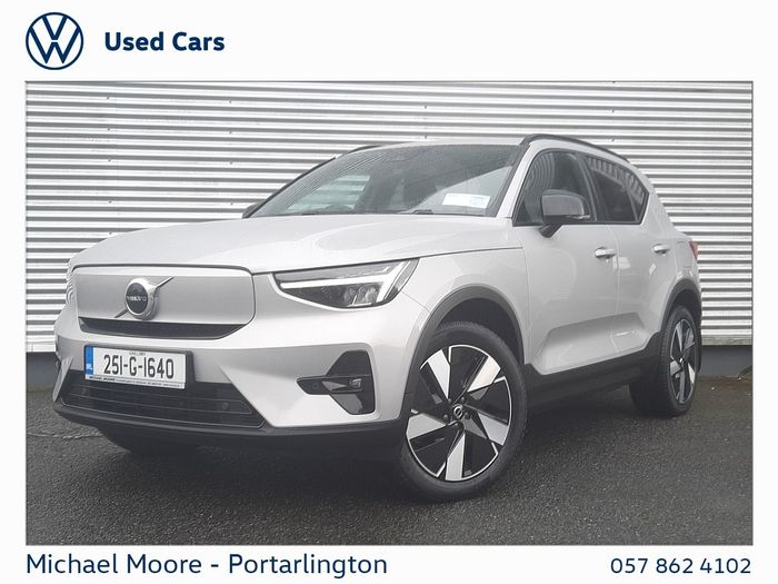 Volvo XC40 2025