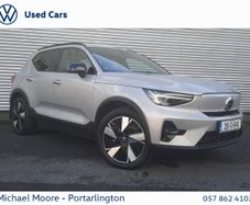 Volvo XC40 2025