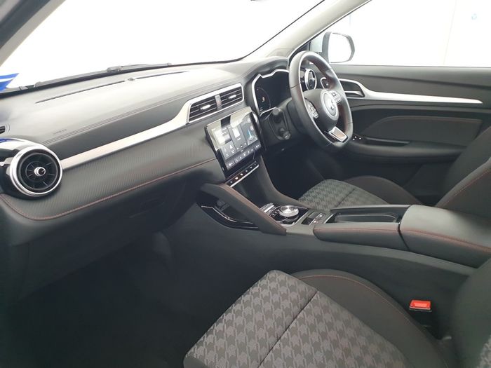 MG ZS 2024