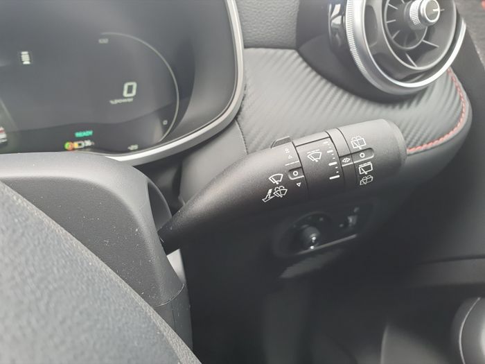 MG ZS 2024