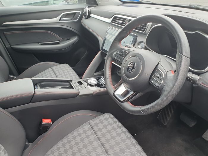 MG ZS 2024