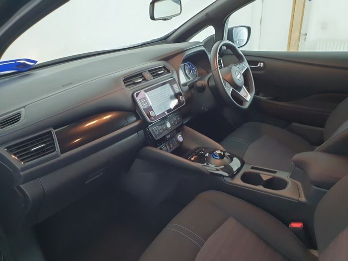 Nissan Leaf 2024