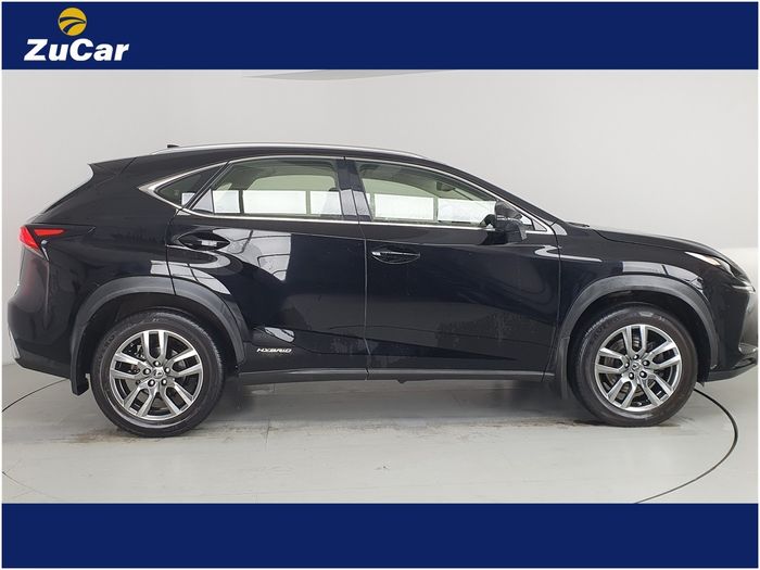 Lexus NX 2018