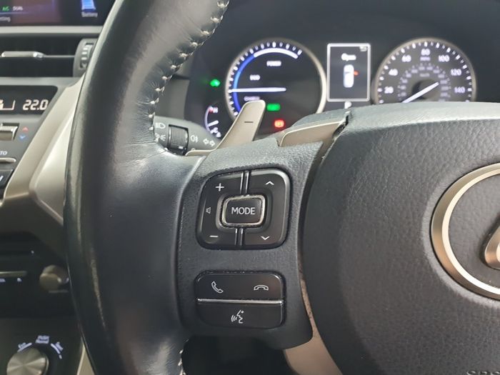 Lexus NX 2018
