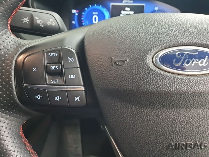 Ford Kuga 2021