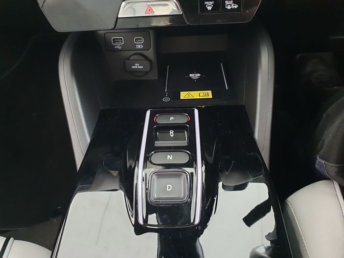 Honda e:Ny1 2024