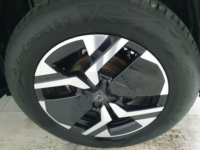 Peugeot 2008 2025