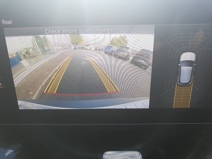 Mercedes-Benz EQA 2023
