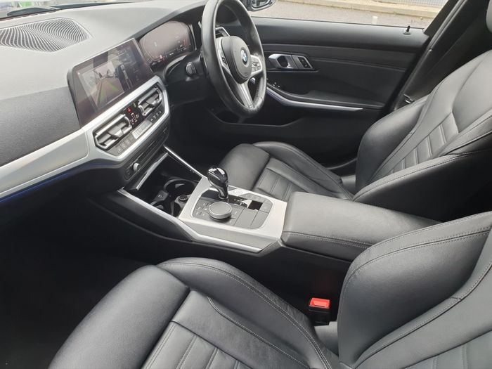 BMW 3 Series 2020