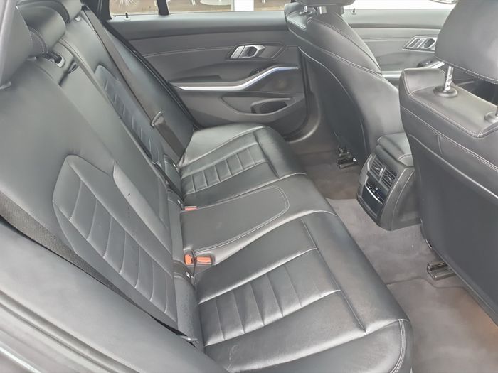 BMW 3 Series 2020