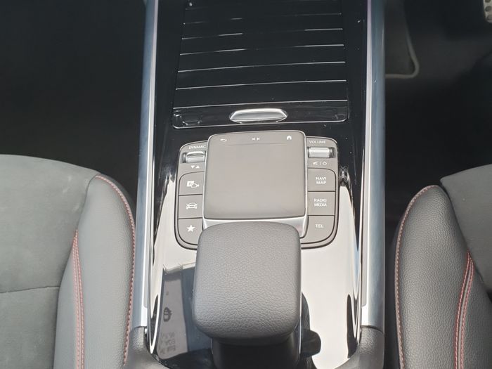 Mercedes-Benz AMG 2024