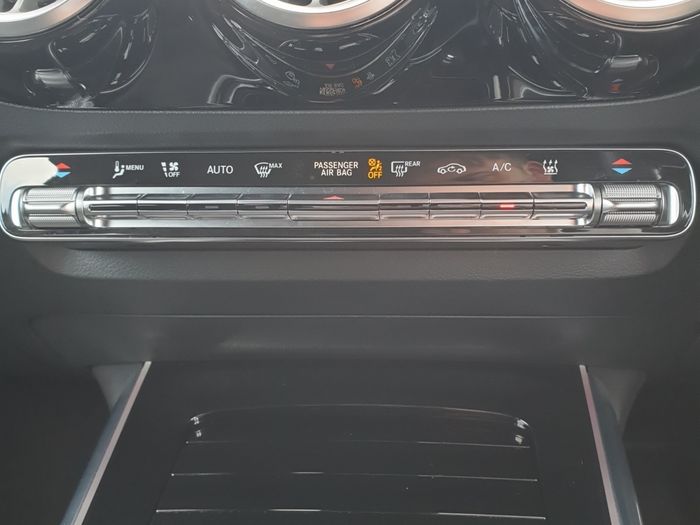 Mercedes-Benz AMG 2024