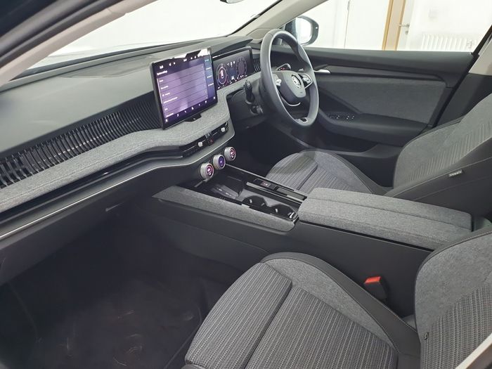Skoda Superb 2025