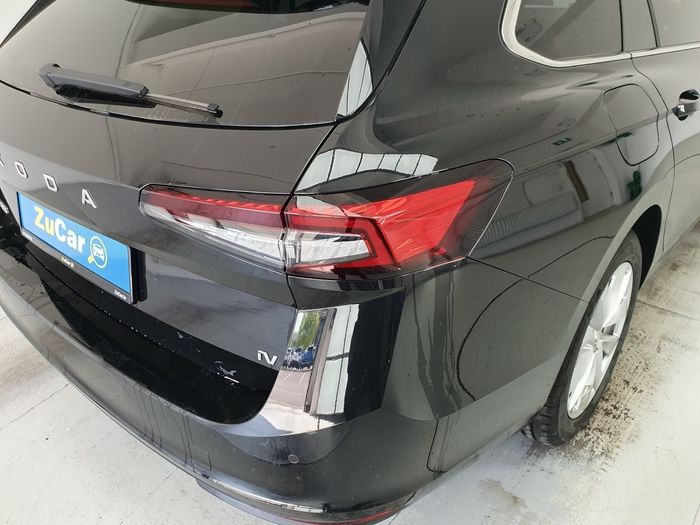 Skoda Superb 2025