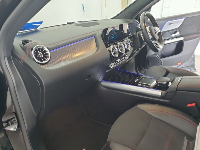 Mercedes-Benz EQA 2022