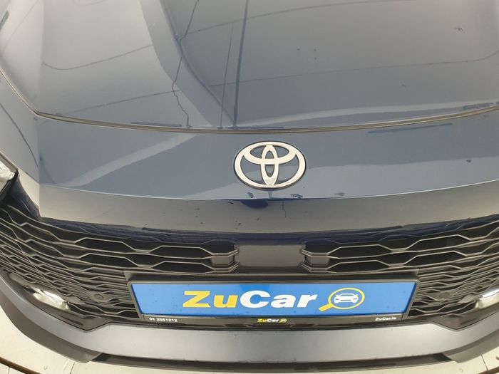 Toyota C-HR 2024