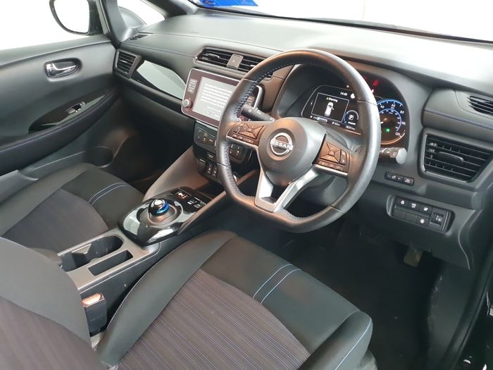Nissan Leaf 2024