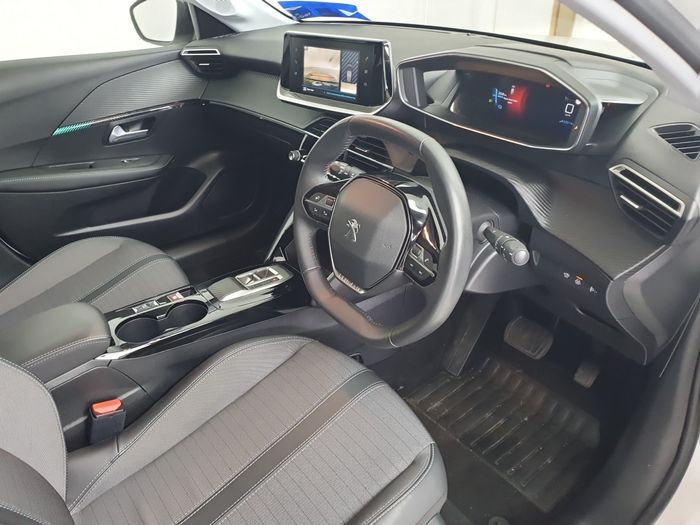 Peugeot 208 2022