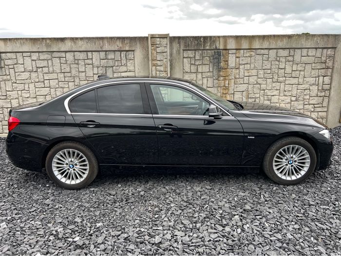 BMW 3 Series 2017