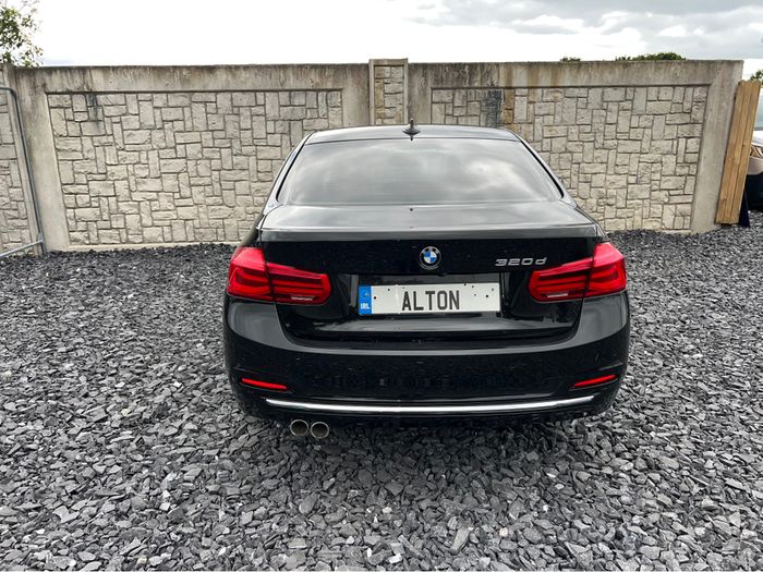 BMW 3 Series 2017