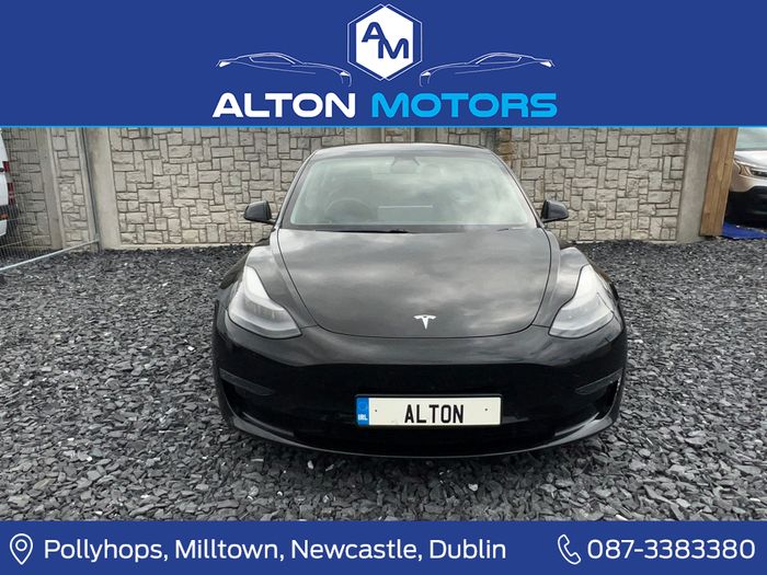 Tesla Model 3 2022